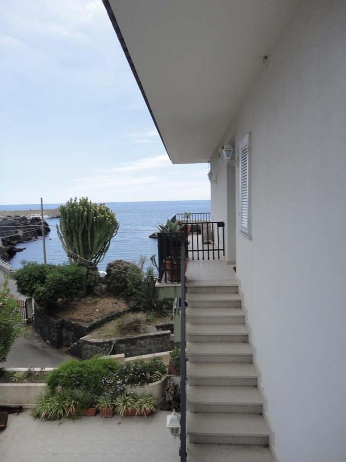 Acirealevacanze - Romantica Camera Sul Mare Exteriör bild